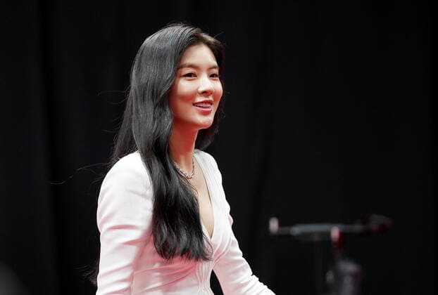 2021 Mnet Asian Music Awards MAMA PAJU, SOUTH KOREA, DEC 11: South Korean actress Lee Sun-bin during 2021 Mnet Asian Music Awards MAMA at the CJ ENM STUDIO CENTER in Paju, South Korea, on December 11, 2021. Paju the CJ ENM STUDIO CENTER South Korea 7075_250067 Copyright: xSeokyongxLee PentaxPressx