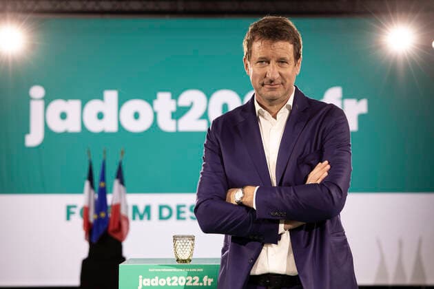 News Themen der Woche KW49 News Bilder des Tages Laon, France, December 11, 2021 - First meeting of the Greens Europe Ecologie Les Verts (EELV) party s candidate for the 2022 presidential election Yannick Jadot in Laon, his home town located in the north of France.  Copyright: xAlexisxSciardx