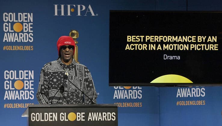 Bilder des Jahres 2021, Entertainment 12 Dezember Entertainment Themen der Woche KW50 Entertainment Bilder des Tages Snoop Dogg announces the 2022 nominees during the 79th Annual Golden Globe Award nominations at the Beverly Hilton on Monday, December 13, 2021 in Beverly Hills, California.  LAP2021121302 JIMxRUYMEN