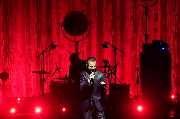 Dave Gahan & Soulsavers live bei einem Konzert zum neuen Album Imposter im Admiralspalast. Berlin, 13.12.2021