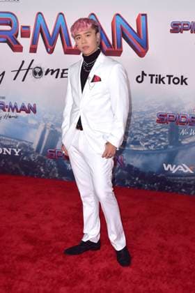 Michael Le bei der Premiere des Kinofilms Spider-Man: No Way Home im Regency Village Theater. Los Angeles, 13.12.2021 *** Michael Le at the premiere of the feature film Spider Man No Way Home at the Regency Village Theater Los Angeles, 13 12 2021. Foto:xD.xStarbuckx xFuturexImage