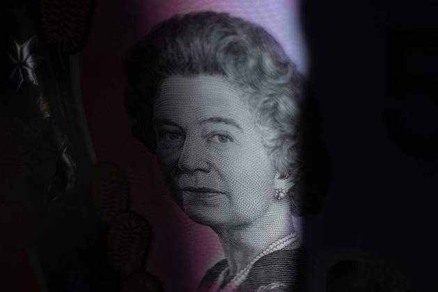 CURRENCY STOCK, The head of Queen Elizabeth II is seen on a five (5) Australian Dollar (A$) note in Canberra, Thursday, December 16, 2021. ( NO ARCHIVING, EDITORIAL USE ONLY, NO USE IN BOOKS WITHOUT CONSENT CANBERRA ACT AUSTRALIA  Copyright: xLUKASxCOCHx 20211216001607053904