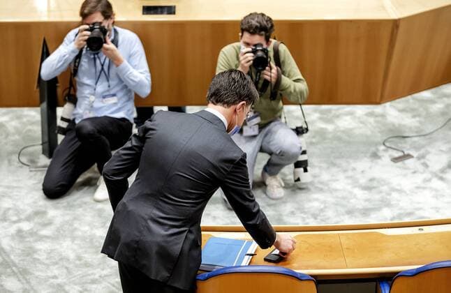 THE HAGUE - Mark Rutte (VVD) during the debate in the House of Representatives on the final report of informateurs Johan Remkes and Wouter Koolmees on the coalition agreement of VVD, D66, CDA and ChristenUnie. ANP ROBIN VAN LONKHUIJSEN Copyright: xANPx xxANPx x442159114x