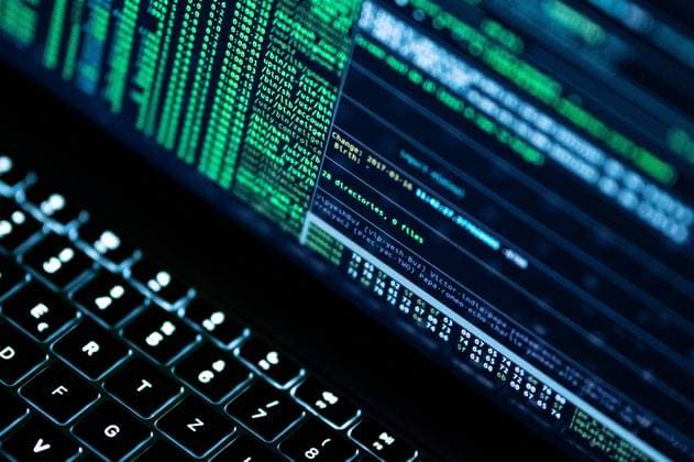 Eine Hackersoftware ist auf einem Laptop geöffnet. Rottweil Baden-Württemberg Deutschland *** A hacker software is open on a laptop Rottweil Baden Württemberg Germany