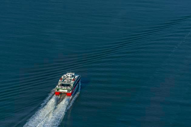 Schnellfaehre MS Halunder Jet auf der Unterelbe, Luftbild, Deutschland, Hamburgisches Wattenmeer-Nationalpark, Cuxhaven highspeed ferry MS Halunder Jet on the Lower Elbe, aerial view, Germany, Hamburgisches Wattenmeer National Park, Cuxhaven BLWS658882 *** Schnellfaehre MS Halunder Jet on the Lower Elbe, aerial view, Germany, Hamburgisches Wattenmeer National Park, Cuxhaven highspeed ferry MS Halunder Jet on the Lower Elbe, aerial view, Germany, Hamburgisches Wattenmeer National Park, Cuxhaven BLWS658882 Copyright: xblickwinkel C.xKaiserx