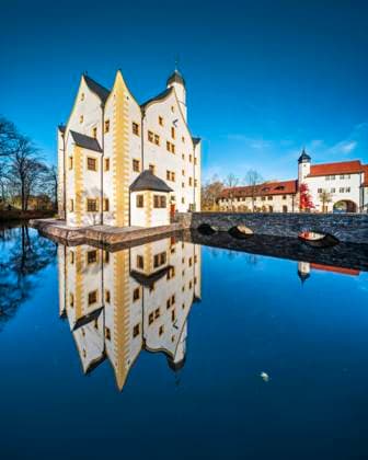  Wasserschloss Klaffenbach, Chemnitz, Sachsen, Deutschland, Europa *** Moated Castle Klaffenbach, Chemnitz, Saxony, Germany, Europe Copyright: imageBROKER/AndreasxVitting iblavi07191565.jpg