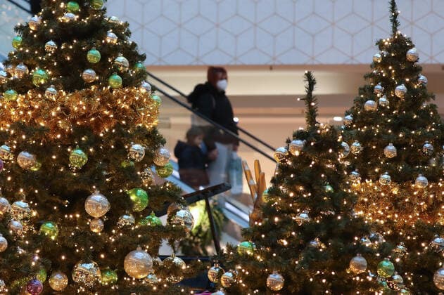 Niedersachsen, Hannover, Kein 2G mehr im Einzelhandel, volle City, Weihnachtseinkäufe, einkaufen,