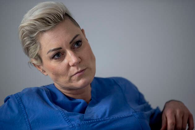 21.12.2021 , DU Duisburg , Dr. Carola Holzner , Doc Caro , Fachärztin für Anästhesiologie und spezialisiert in den Bereichen Notfallmedizin und Intensivmedizin.