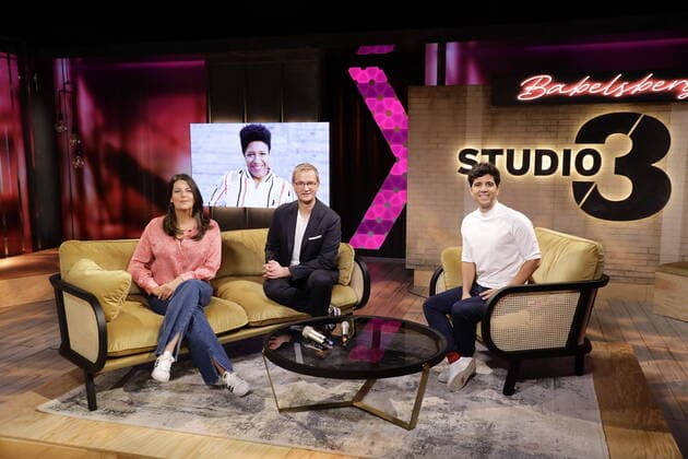Entertainment Themen der Woche KW51 News Bilder des Tages Moderatorin Janna Falkenstein, Moderator Christian Matthee , Moderator Jaafar Abdul Karim, Deutschland, Potsdam, Neuer Vorabend im rbb Fernsehen, Nachrichten aus Berlin und Brandenburg *** Presenter Janna Falkenstein, Presenter Christian Matthee , Presenter Jaafar Abdul Karim, Germany, Potsdam, New eve on rbb television, News from Berlin and Brandenburg