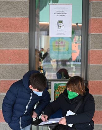 December 27, 2021, Turin, Italia: The hub for anti-Covid-19 vaccinations dedicated to children in Gorizia street in Turin, northern Italy, 27 December 2021. ANSA ALESSANDRO DI MARCO Turin Italia - ZUMAa110 20211227_zaf_a110_015 Copyright: xAlessandroxDixMarcox