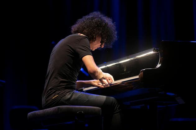 News Bilder des Tages Capodarte 2022 in Rome Capodarte 2022 in Rome. The events of the musical Roman New Year took place at the Auditorium Parco della Musica. Giovanni Allevi took part on the piano, Stefano di Battista and Retape Festival 5th Edition with Esseho, Mesa and Mutonia in order of appearance. Rome Lazio Italy Copyright: DanielaxFranceschelli