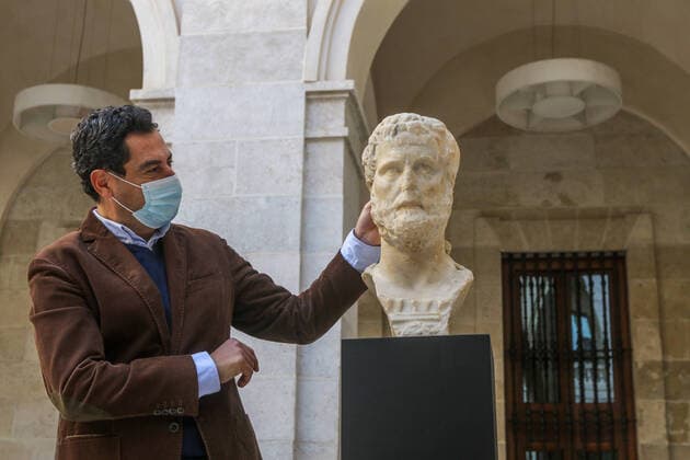 Bilder des Jahres 2022, Entertainment 01 Januar Entertainment Themen der Woche KW01 Spanien, Museum Malaga gibt Kauf einer Büste des Antoninus Pius bekannt January 4, 2022: 4 January 2021 (Malaga) The Andalusian president, Juanma Moreno, announced on Tuesday during his visit to the Museum of Malaga the purchase by the Junta de AndalucoÂ­a of the bust of Antonino PoÂ­o that was part of the IfergoÂ¡n collection, the only Roman imperial portrait found in Malaga and which has an immense documentary value, in addition to its own as a work of art and as a historical relic - ZUMAc161 20220104_zap_c161_011 Copyright: xLorenzoxCarnerox