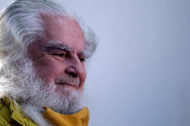 Senior Witch Predictions To New Year 2022 MEXICO CITY, MEXICO - JAN 5, 2022: Antonio Vazquez, the soothsayer called Senior Witch during a press conference gives his predictions for the new year 2022 through card readings at his esoteric shop. On January 5, 2022 in Mexico City, Mexico. (Photo by Luis Barron Eyepix Group) Copyright: xLuisxBarronx xEyepixxGroupx EYEPIXGROUP_LB_05012022_53831