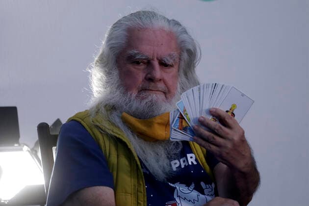 Senior Witch Predictions To New Year 2022 MEXICO CITY, MEXICO - JAN 5, 2022: Antonio Vazquez, the soothsayer called Senior Witch during a press conference gives his predictions for the new year 2022 through card readings at his esoteric shop. On January 5, 2022 in Mexico City, Mexico. (Photo by Luis Barron Eyepix Group) Copyright: xLuisxBarronx xEyepixxGroupx EYEPIXGROUP_LB_05012022_53833