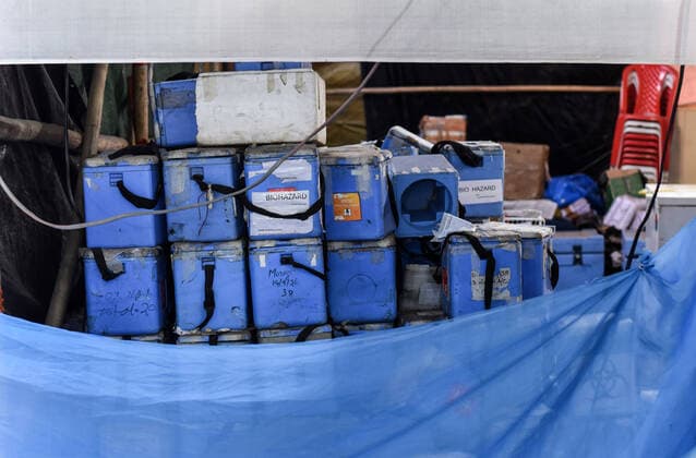January 8, 2022, Guwahati, India: COVID-19 swab sample storage containers are seen at Guwahati Railway Station, in Guwahati, Assam, India on Saturday, Jan. 8, 2022. Daily cases of Covid-19 surged by 21% in 24 hours as India recorded more than hundred thousand fresh infections. Guwahati India - ZUMAt232 20220108_zip_t232_020 Copyright: xDavidxTalukdarx