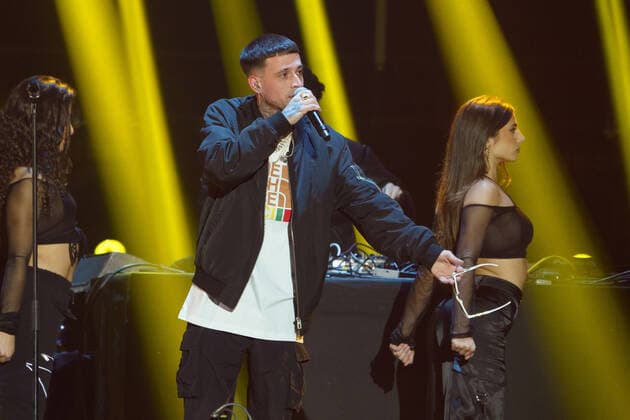 January 9, 2022, Madrid, Spain: Maikel delacalle performs at the solidarity concert Music with La Palma: Stronger than the volcano at Wizink Center, in Madrid. Madrid Spain - ZUMAs197 20220109_zaa_s197_052 Copyright: xAtilanoxGarciax
