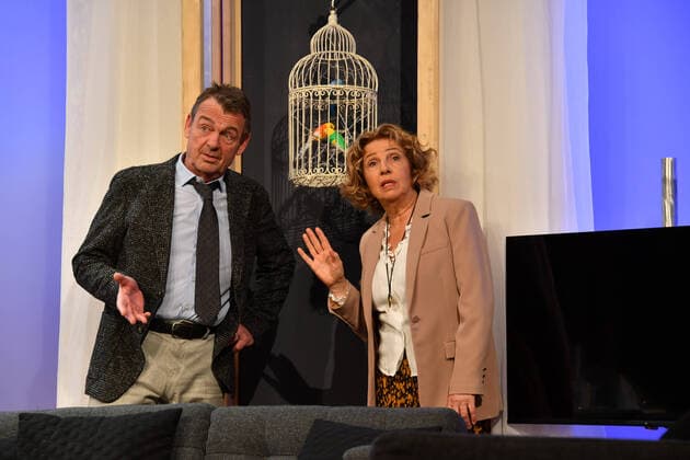 Bilder des Jahres 2022, Entertainment 01 Januar Entertainment Themen der Woche KW02 Entertainment Bilder des Tages Michaela May und Krystian Martinek Fotoprobe Der Sittich Komödie im Bayerischen Hof Theater München 10. Januar 2022 *** Michaela May and Krystian Martinek photo rehearsal The Parakeet Comedy at the Bayerischer Hof Theater Munich 10 January 2022
