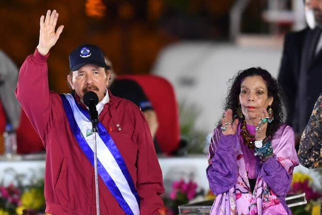 (220111) -- MANAGUA, Jan. 11, 2022 -- Nicaraguan President Daniel Ortega (L) and Vice President Rosario Murillo attend the swearing-in ceremony for a new presidential term in Managua, Nicaragua, Jan. 10, 2022. Nicaraguan President Daniel Ortega was sworn in for a new presidential term on Monday. Ortega and Vice President Rosario Murillo were reelected in the last general election in November last year. ) NICARAGUA-MANAGUA-PRESIDENT-SWEARING-IN XinxYuewei 