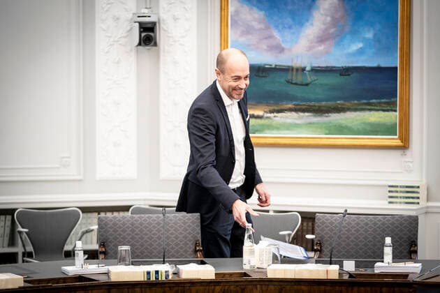 Sundhedsminister Magnus Heunicke (S) under aabent samraad i Folketingets Sundhedsudvalg med sundhedsministeren paa Christiansborg, tirsdag den 11. januar 2022.. , Copenhagen Denmark Copyright: RitzauxScanpix MadsxClausxRasmussenx COP101 spdk20220111-142700-L