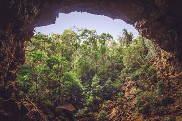  IMAGO Nature: Unsere Erde, Naturschutz, Naturschutzgebiete in Afrika Entrance to the Bat Cave, 25.09.2021, Copyright: xpawopa3336x Panthermedia23524756