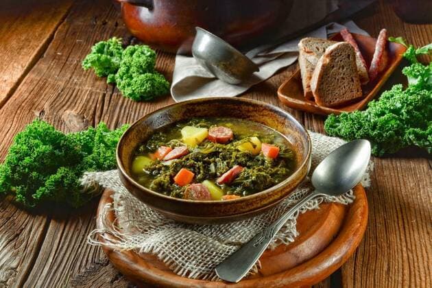  rustic kale soup with meat and sausage, 26.09.2021, Copyright: xDar1930x Panthermedia24136590