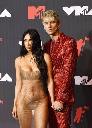 January 13, 2022: Actress MEGAN FOX and musician MACHINE GUN KELLY have announced they are engaged. Fox shared a video of the engagement, which happened on January 11, and reflected on their courtship. FILE PHOTO SHOT ON: September 12, 2021, New York: Megan Fox, Machine Gun Kelly at MTV Video Music Awards in Brooklyn. New York USA  - ZUMAs181 20220113_slz_s181_068 Copyright: xImagespacex