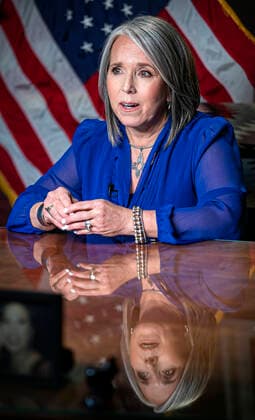January 18, 2022, Santa Fe, New Mexico, USA: Governor Michelle Lujan Grisham delivers the State of the State address during the 56th legislative session on Tuesday, January 18, 2022. Santa Fe USA - ZUMAab1_ 20220118_zaf_ab1_010 Copyright: xJimxWeberx