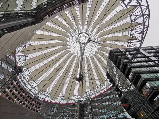 Kuppel des Sony Center, Potsdamer Platz, Berlin, Deutschland, Europa Kuppel des Sony Center, Potsdamer Platz, Berlin, Deutschland, Europa, Berlin Berlin Deutschland Berlin