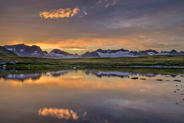 Snow covered mountain range at sunset, Vanoise National Park, France, ANSF00179