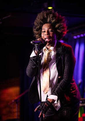 Honolulu, HI- January 23, 2022: Macy Gray performs at Blue Note Hawaii at Outrigger Waikiki Resort in Honolulu, HI on January 23, 2022. Copyright: xErikxKabikxPhotography xMediaPunchx