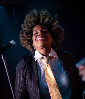 Honolulu, HI- January 23, 2022: Macy Gray performs at Blue Note Hawaii at Outrigger Waikiki Resort in Honolulu, HI on January 23, 2022. Copyright: xErikxKabikxPhotography xMediaPunchx