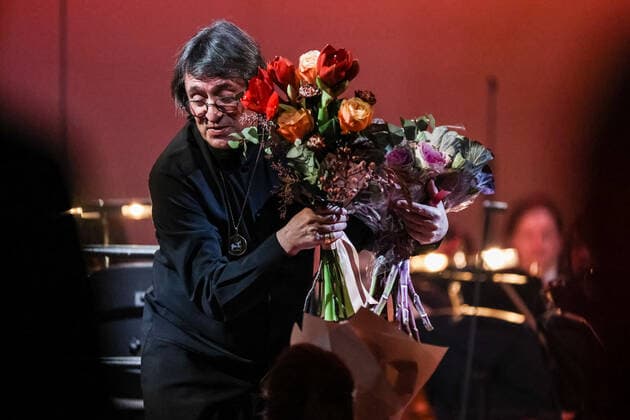 MOSCOW, RUSSIA â€“ JANUARY 24, 2022: Conductor Yuri Bashmet receives flowers during a concert marking his 69th birthday at the Tchaikovsky Concert Hall; the concert is held as part of the 2022 Winter International Arts Festival. Artyom Geodakyan TASS  TS120260