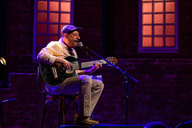 SÃO PAULO, SP - 24.01.2022: SHOW JOÃO BOSCO - The musician João Bosco performs this holiday eve on the Anniversary of the City of São Paulo on the Bourbon Street stage, the singer-songwriter, former partner of Aldir Blanc interprets classics such as Jade, Corsário, Kid Cavaquiknho, among others. The presentation took place on the night of this Monday, January 24, 2022. x2163311x  VanxCampos
