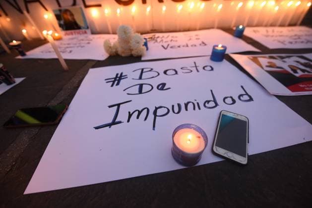 Mexiko, Gedenkveranstaltung für getötete Journalisten in Xalapa January 25, 2022: Journalists in Xalapa demonstrate for the murders of Margarito MartoÂ­nez, Lourdes Maldonado and Jose Luis Gamboa, journalists murdered in this year 2022. - ZUMAqp1_ 20220125_zip_qp1_006 Copyright: xHectorxAdolfoxQuintanarxPerezx
