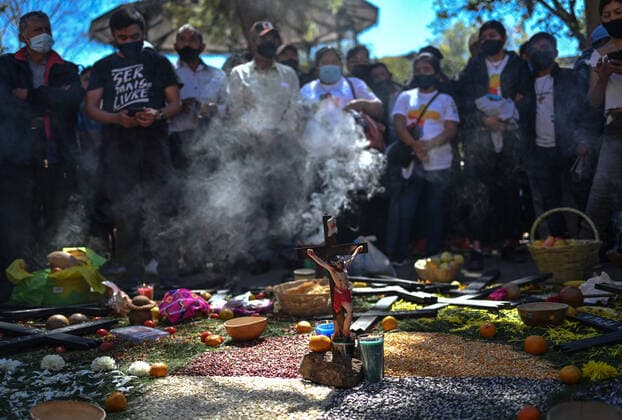 11th Anniversary Of The Death Of Bishop Samuel Ruiz Commemorated In Chiapas Hundreds of indigenous people from the villages surrounding San Cristobal de las Casas, took part in a pilgrimage and mass on the 11th anniversary of the death of Catholic Bishop Samuel Ruiz. Ruiz is best known for his role as mediator during the conflict between the Zapatista Army of National Liberation (EZLN) and the Institutional Revolutionary Party (PRI). Ruiz s diocese helped some hundreds of thousands of indigenous Maya people in Chiapas who were among Mexico s poorest marginalized communities. On Tuesday, January 25, 2022, in San Cristobal de las Casas, Chiapas, Mexico. San Cristobal de las Casas Mexico  Copyright: xArturxWidakx originalFilename: widak-11thanni220125_np9Q1.jpg