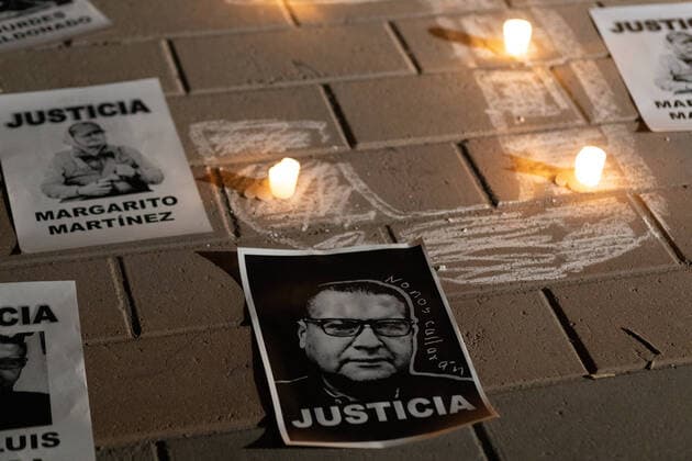 Mexico: JournalistsAtRisk protest Mexican journalists protest the murder of 3 reporters in the first month of the year, Margarito Martinez, an independent photographer, was murdered on January 17 outside his home, journalist Lourdes Maldonado was murdered on January 23 outside his home, journalist Jose Luis Gamboa was assassinated on January 15 in Veracruz. Juarez Chihuahua Mexico Copyright: DavidxPeinado