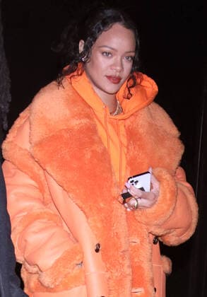 NEW YORK, NY - January 26: Rihanna seen at Flight Club sneaker store in New York City on January 26, 2022. Copyright: xRWx