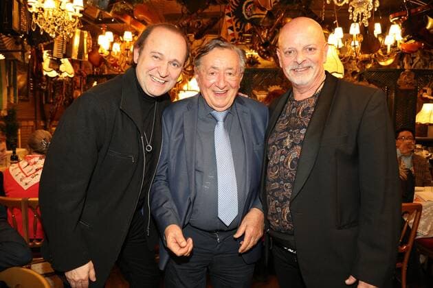 02.02.2022, Marchfelderhof Deutsch-Wagram, ERSTER GEDENKTAG an GERHARD BOCEK, Verleihung der Gerhard Bocek Gedenkmedaille im Bild: Richard Lugner, Reinwald Kranner, Gary Lux, ERSTER GEDENKTAG an GERHARD BOCEK