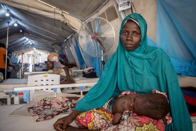 IMAGO Creative: Hunger November 25, 2021, Maiduguri, Borno State, Nigeria: Falmata Bulama and her son fled from conflict seven times seen in malnutrition hospital in Maiduguri, the capital of Borno State..Islamic militant group Boko Haram, and more recently a faction called ISWAP, have been waging an insurgency in northeast Nigeria for more than a decade. Maiduguri Nigeria - ZUMAs197 20211125_zaa_s197_462 Copyright: xSallyxHaydenx