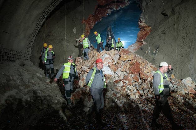 Bilder des Jahres 2022, News 02 Februar News Themen der Woche News Bilder des Tages Successfully breached Podmurvice tunnel as part of the construction of the DC403 road Ceremony on the occasion of breaking through the Podmurvice tunnel as part of the DC403 state road construction project., in Rijeka, Croatia, on February 04, 2022. NelxPavletic PIXSELL