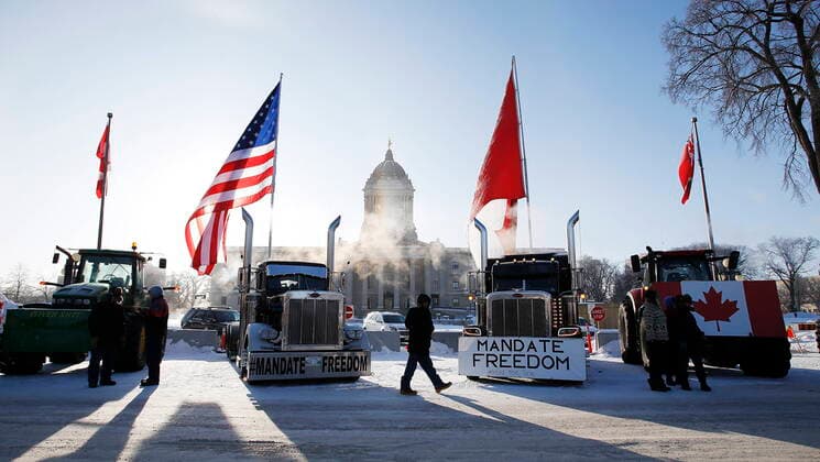 February 4, 2022, WINNIPEG, MANITOBA, CANADA: People rally against provincial and federal COVID-19 vaccine mandates and in support of Ottawa protestors outside the Manitoba Legislature in Winnipeg, Friday, February 4, 2022. WINNIPEG CANADA  - ZUMAc35_ 20220204_zaf_c35_103 Copyright: xJohnxWoodsx