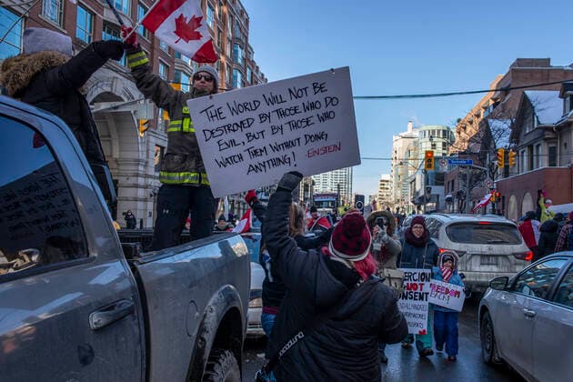 February 5, 2022, Toronto, Ontario, Canada: Protesters gather on the streets on Toronto in opposition of COVID-19 measures and vaccine mandates imposed by the Justin Trudeau government. Organized by the Ã¢â‚¬oeFreedom ConvoyÃ¢â‚¬Â, the demonstration began with a cross-country trek opposing the federal governmentÃ¢â‚¬â ¢s vaccine mandate for cross-border truckers. Toronto Canada - ZUMAc232 20220205_zip_c232_009 Copyright: xGilesxCampbellx