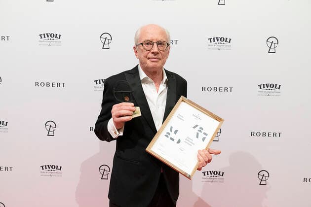 Janus Billeskov Jansen vinder AArets klipper for Flugt. ROBERT-priserne bliver med Camilla Bendix som vaert uddelt i Tivoli Hotel & Congress Center loerdag den 5. februar 2022. , Copenhagen Denmark Copyright: ClausxBechx Cop102 spdk20220206-085449-L