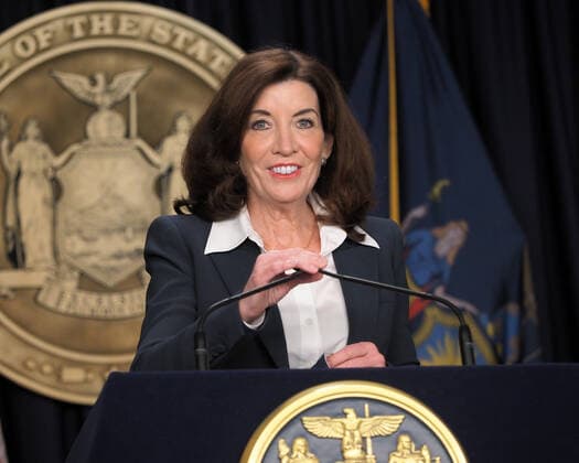 February 9, 2022, New York, New York, USA: New York State Governor Kathy Hochul speaks during a Covid-19 press conference on 09 Feb 2022. Governor Hochul announced the end of the New York state indoor mask mandate, effective tomorrow February 10th. Masks will still be required at schools, nursing homes, hospitals, bus and train stations. The mask mandate for schools will be evaluated upon return from winter break. New York USA - ZUMAr334 20220209_znp_r334_006 Copyright: xDebraxL.xRothenbergx