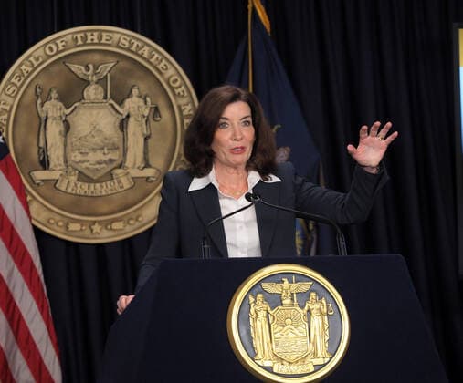 February 9, 2022, New York, New York, USA: New York State Governor Kathy Hochul speaks during a Covid-19 press conference on 09 Feb 2022. Governor Hochul announced the end of the New York state indoor mask mandate, effective tomorrow February 10th. Masks will still be required at schools, nursing homes, hospitals, bus and train stations. The mask mandate for schools will be evaluated upon return from winter break. New York USA - ZUMAr334 20220209_znp_r334_007 Copyright: xDebraxL.xRothenbergx