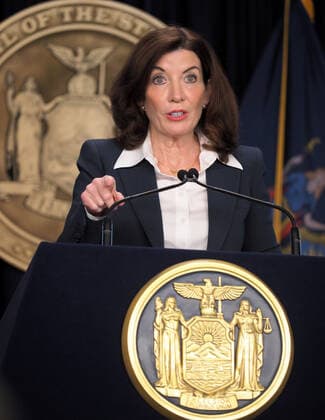 February 9, 2022, New York, New York, USA: New York State Governor Kathy Hochul speaks during a Covid-19 press conference on 09 Feb 2022. Governor Hochul announced the end of the New York state indoor mask mandate, effective tomorrow February 10th. Masks will still be required at schools, nursing homes, hospitals, bus and train stations. The mask mandate for schools will be evaluated upon return from winter break. New York USA - ZUMAr334 20220209_znp_r334_011 Copyright: xDebraxL.xRothenbergx