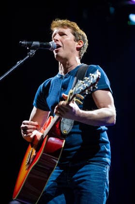 Singer-songwriter James Blunt performs live at Leeds First Direct Arena as part of his Once Upon A Mind tour Featuring: James Blunt Where: Leeds, Yorkshire, United Kingdom When: 11 Feb 2022 Credit: Graham Finney Cover Images Copyright: xx 51150192 EDITORIAL USE ONLY. NOT FOR USE BY NEWSPAPERS BASED IN THE UK.