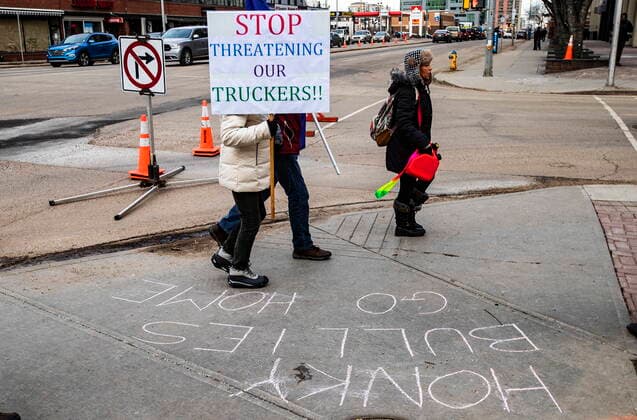 February 12, 2022, EDMONTON, AB, CANADA: Protestors against COVID-19 restrictions attend a rally in support of a trucker convoy in Edmonton Alta, on Saturday February 12, 2021. EDMONTON CANADA  - ZUMAc35_ 20220212_zaf_c35_212 Copyright: xJasonxFransonx