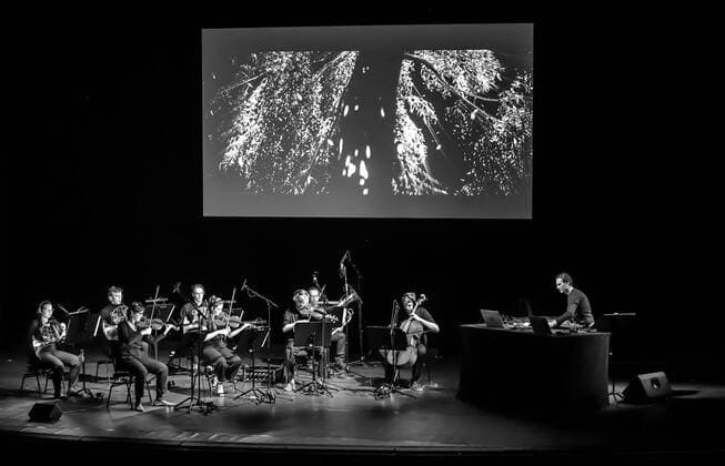 Konzert von Sven Helbig, SKILLS Record-Release-Konzert von Sven Helbig, Staatsoperette Dresden mit Ensemble Reflektor Sven Helbig mit Ensemble Reflektor