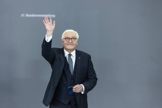 Bilder des Jahres 2022, News 02 Februar News Themen der Woche KW06 News Bilder des Tages Bundespraesident Frank-Walter Steinmeier, aufgenommen im Rahmen der Bundesversammlung zur Wahl des Bundespraesidenten im Paul-Loebe-Haus in Berlin, 13.02.2022. Neben dem Amtsinhaber und wiedergewaehlten Bundespraesidenten Frank-Walter Steinmeier traten zur Wahl an Gerhard Trabert, unterstuetzt von Die Linke, Max Otte, unterstuetzt von der AfD, sowie Stefanie Gebauer, unterstuetzt von den Freien Waehlern. Steinmeier wurde im ersten Wahlgang mit 1045 Stimmen gewaehlt. Berlin Deutschland *** German President Frank Walter Steinmeier, photographed during the Federal Assembly for the election of the German President in the Paul Loebe Haus in Berlin, 13 02 2022 In addition to the incumbent and re-elected German President Frank Walter Steinmeier s Copyright: xFlorianxGaertner photothek.dex